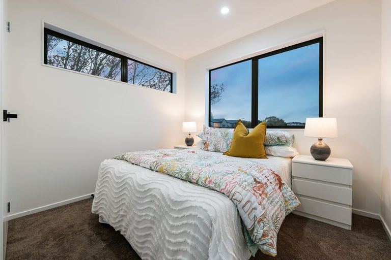 Photo of property in 21b Laura Street, Kelston, Auckland, 0602