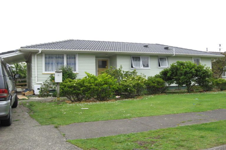 Photo of property in 8 Watchfield Close, Mangere, Auckland, 2022