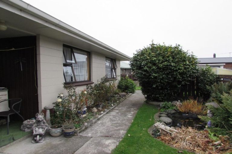 Photo of property in 12 Broughton Street, Gore, 9710