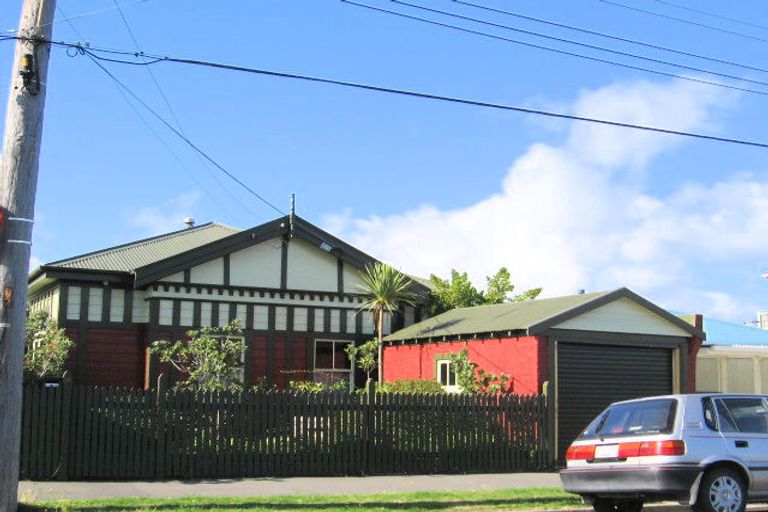 Photo of property in 18 Patrick Street, Petone, Lower Hutt, 5012