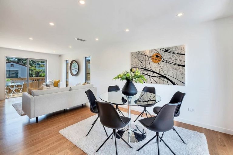 Photo of property in 64 Channel View Road, Campbells Bay, Auckland, 0630