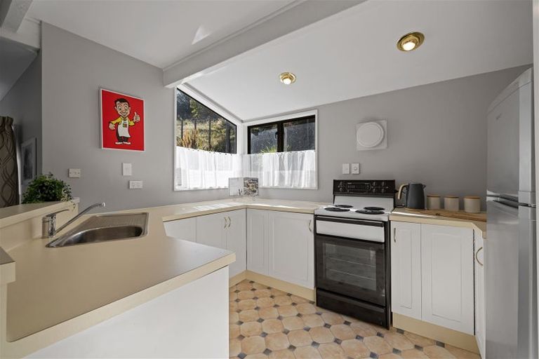 Photo of property in 31 Penlington Place, Akaroa, 7520