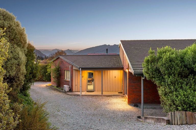 Photo of property in 88 Roche Street, Wanaka, 9305