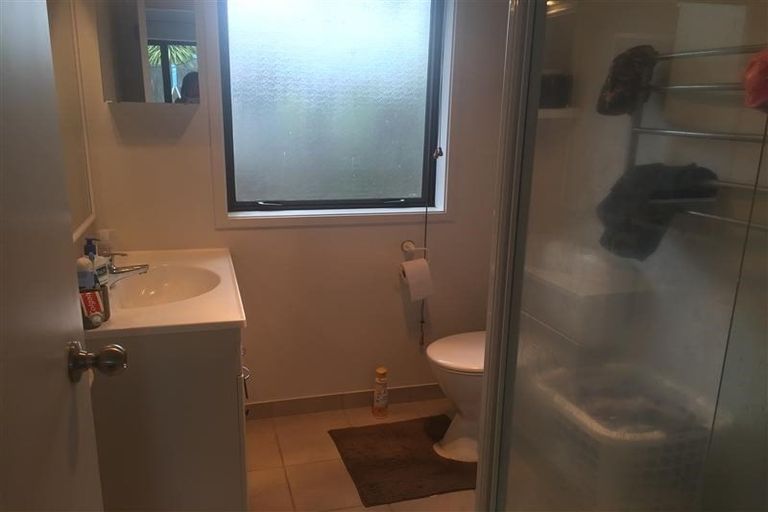 Photo of property in 6 George Deane Place, Greenhithe, Auckland, 0632