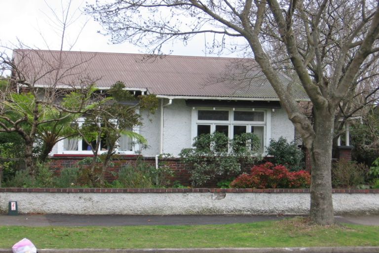 Photo of property in 36 Milverton Avenue, Hokowhitu, Palmerston North, 4410