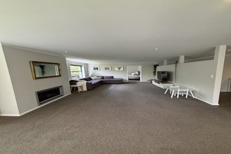 Photo of property in 9 Maple Lane, Huapai, Kumeu, 0810