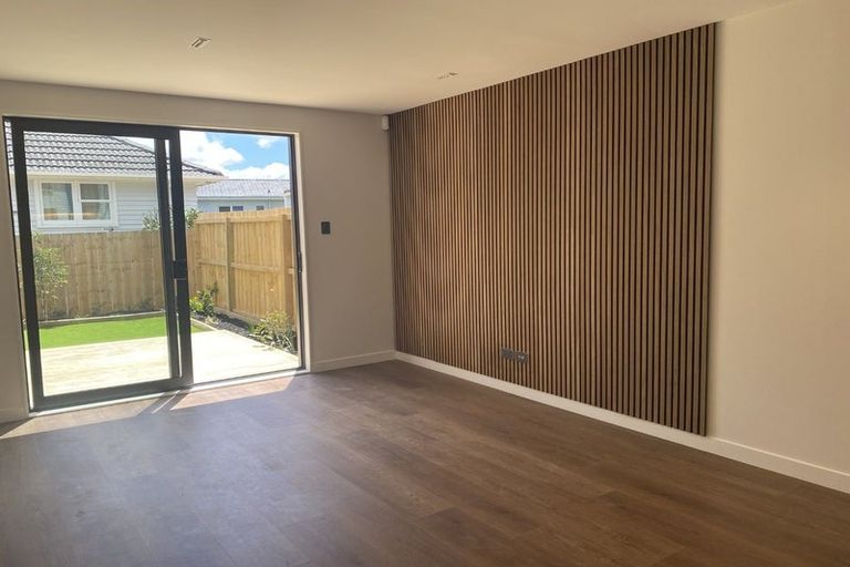 Photo of property in 6/60 Yeovil Road, Te Atatu Peninsula, Auckland, 0610