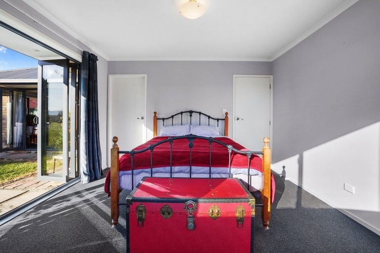 Photo of property in 77 Glenmark Drive, Waipara, 7483