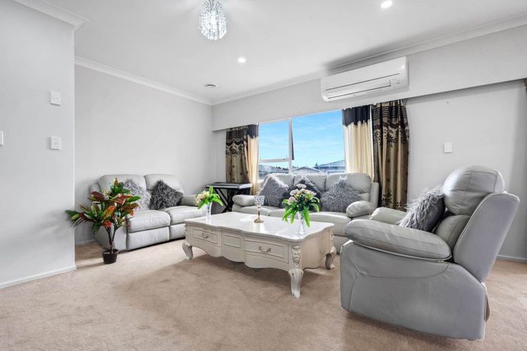 Photo of property in 23 Omana Road, Papatoetoe, Auckland, 2025