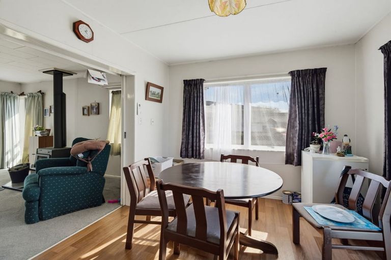 Photo of property in 164 Flaxmere Avenue, Flaxmere, Hastings, 4120