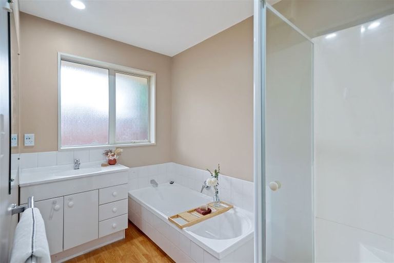 Photo of property in 22 Ballymena Drive, Belfast, Christchurch, 8051