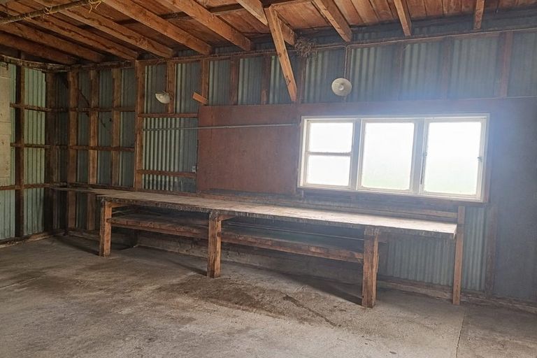 Photo of property in 1643 Athol Five Rivers Highway, Lowther, Lumsden, 9793