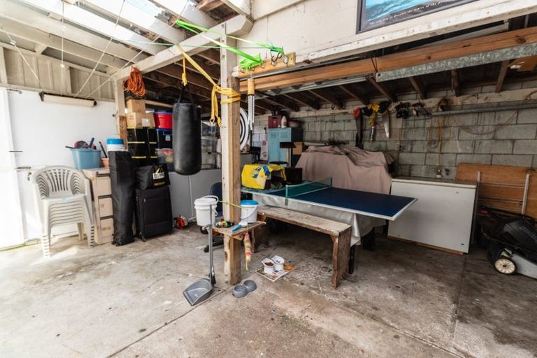 Photo of property in 49 Waiwhetu Road, Waiwhetu, Lower Hutt, 5010