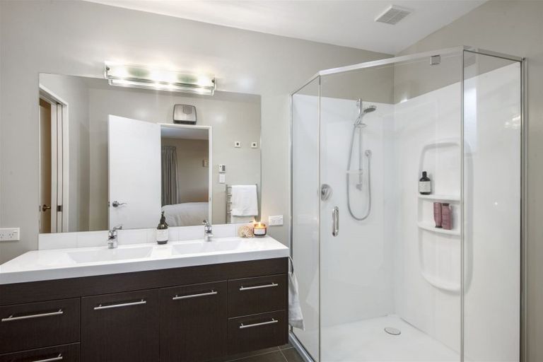 Photo of property in 27b Montclare Avenue, Ilam, Christchurch, 8041