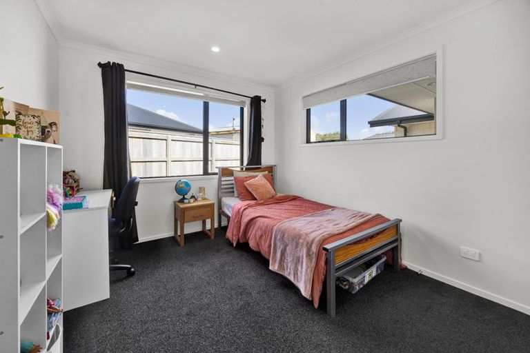 Photo of property in 48b Celia Street, Stratford, 4332