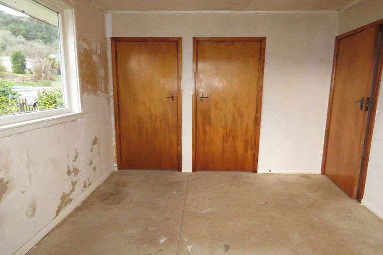 Photo of property in 11 Herald Street, Reefton, 7830