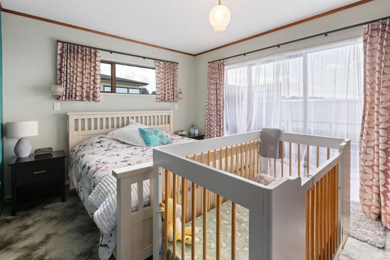 Photo of property in 10 Adela Stewart Drive West, Athenree, Katikati, 3177