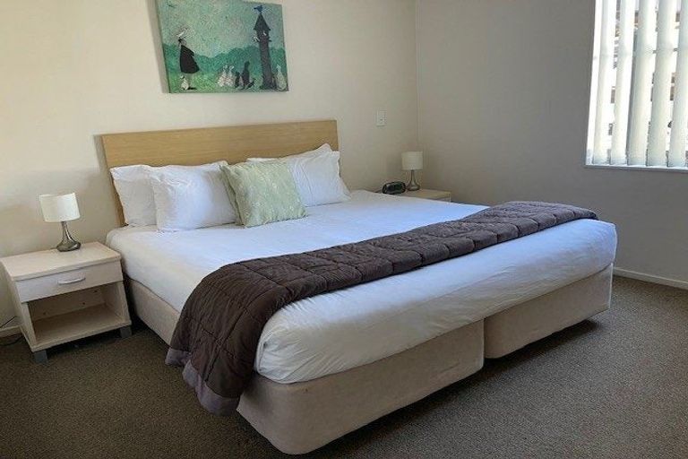 Photo of property in 2/25 Opito Way, East Tamaki, Auckland, 2013