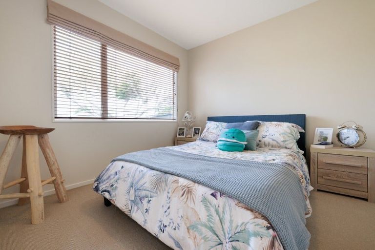 Photo of property in 2 Sissinghurst Court, Bethlehem, Tauranga, 3110