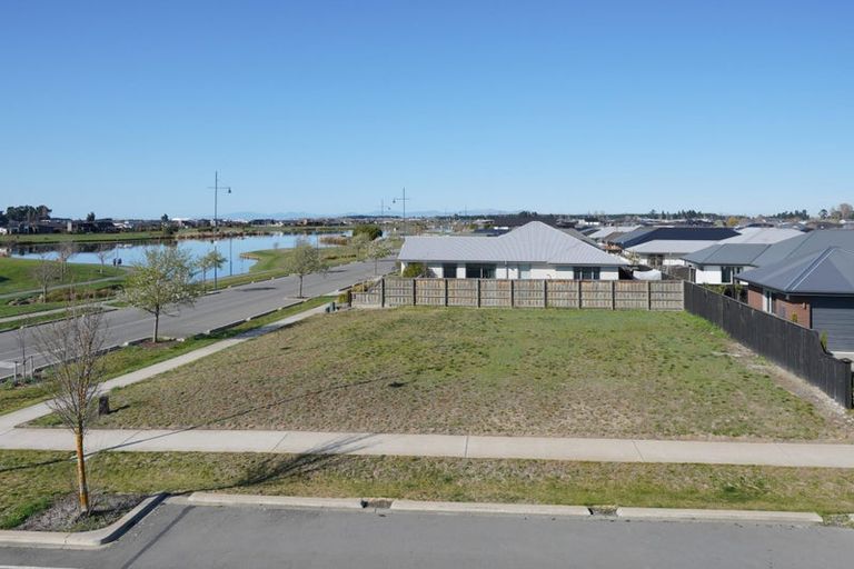 Photo of property in 65 Lakeside Drive, Pegasus, 7612