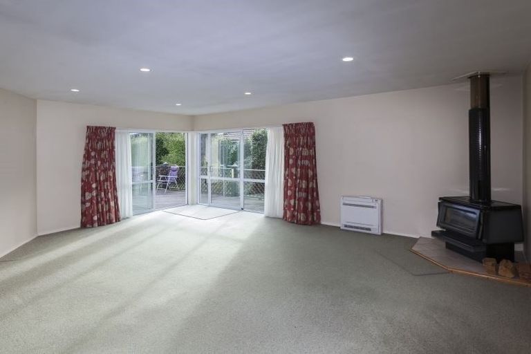 Photo of property in 147 Waimairi Road, Ilam, Christchurch, 8041