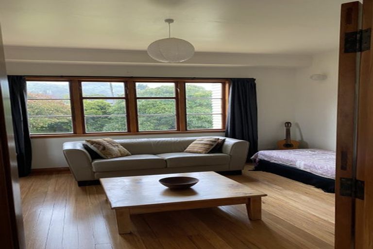 Photo of property in 6 Birdwood Street, Featherston, 5710