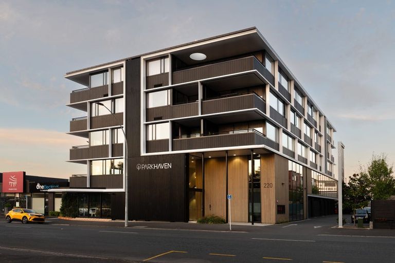 Photo of property in Parkhaven, 302/220 Tristram Street, Hamilton Central, Hamilton, 3204