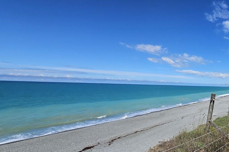 Photo of property in 347 Waimate Highway, Saint Andrews, Timaru, 7971