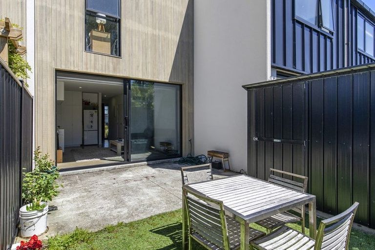 Photo of property in 47 Te Ara O Paetutu, Petone, Lower Hutt, 5012