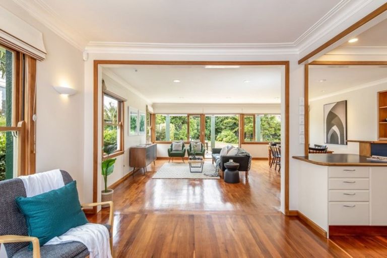 Photo of property in 76 Whitehaven Road, Glendowie, Auckland, 1071