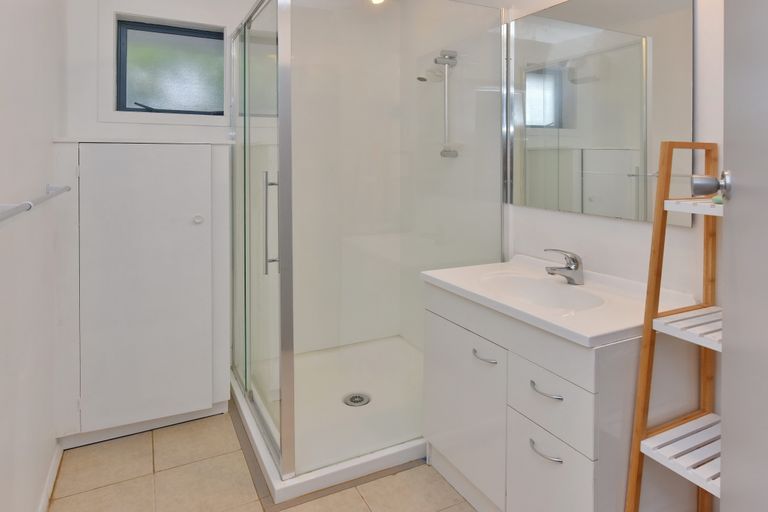 Photo of property in 33 Bournemouth Crescent, Aranui, Christchurch, 8061