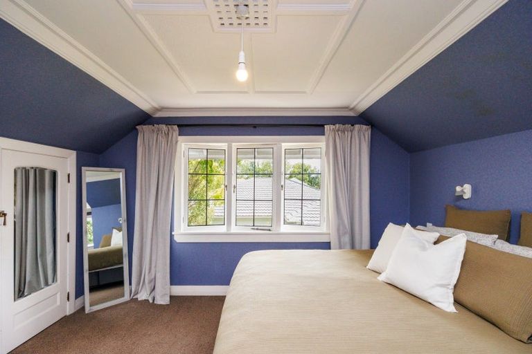 Photo of property in 11 Elmira Avenue, Hokowhitu, Palmerston North, 4410