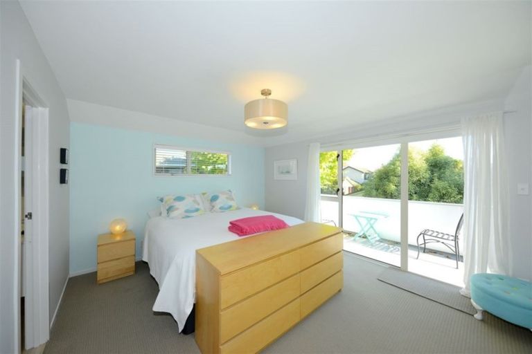 Photo of property in 12 Pasadena Place, Harewood, Christchurch, 8051