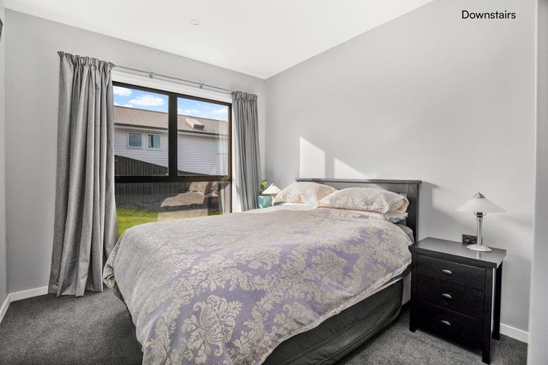 Photo of property in 27 Stratford Drive, Mount Pisa, Cromwell, 9383