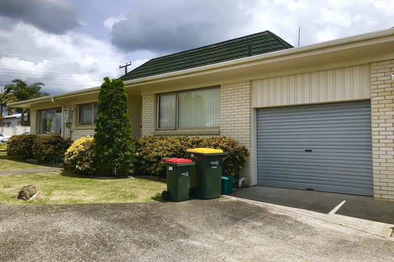 Photo of property in 1/3 Quebec Road, Milford, Auckland, 0620