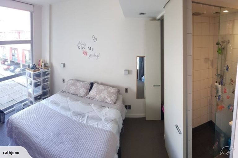 Photo of property in The Wellington Suites, 383/233 Cuba Street, Te Aro, Wellington, 6011