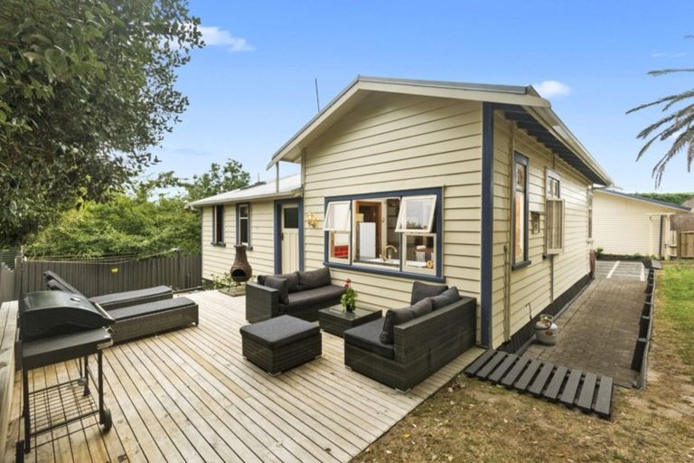 Photo of property in 11a Simpson Road, Ranui, Auckland, 0612