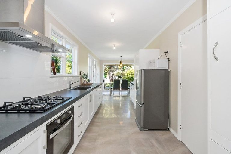 Photo of property in 239 Knowles Street, Mairehau, Christchurch, 8052