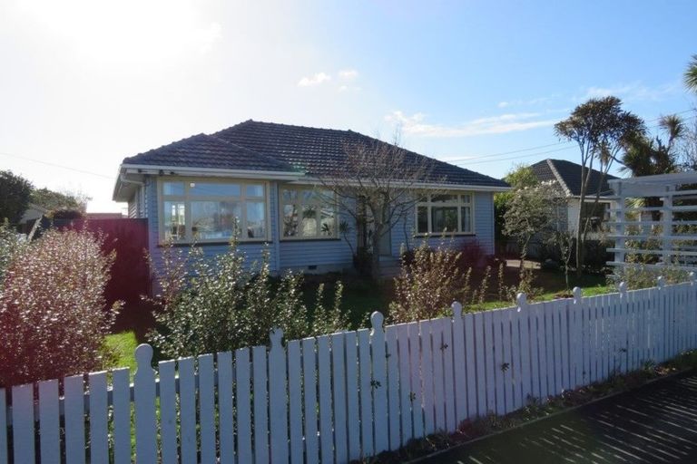 Photo of property in 65 Coopers Road, Dallington, Christchurch, 8061