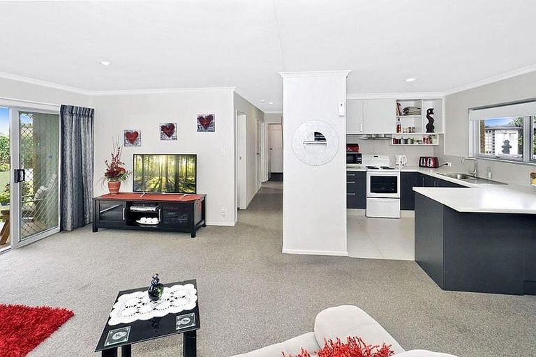 Photo of property in 8b Mcbeth Drive, Te Puke, 3119