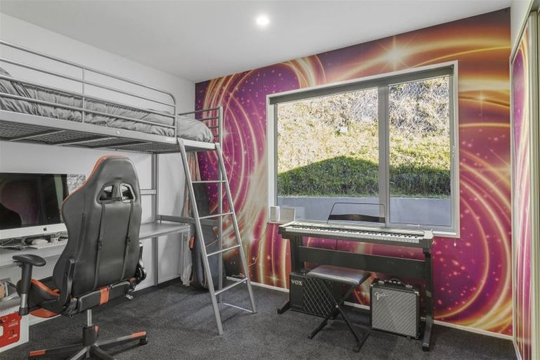 Photo of property in 103 Mount Pleasant Road, Mount Pleasant, Christchurch, 8081