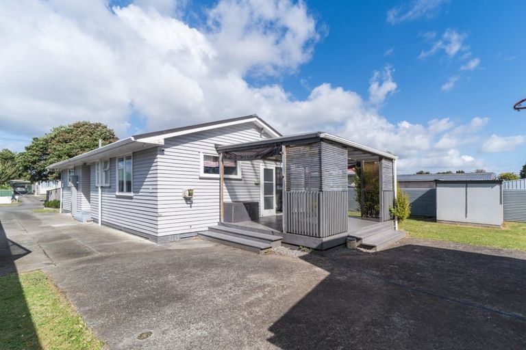 Photo of property in 17 Wilson Crescent, Highbury, Palmerston North, 4412
