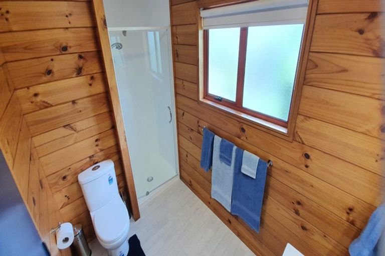 Photo of property in 39a Pohutukawa Avenue, Shelly Park, Auckland, 2014