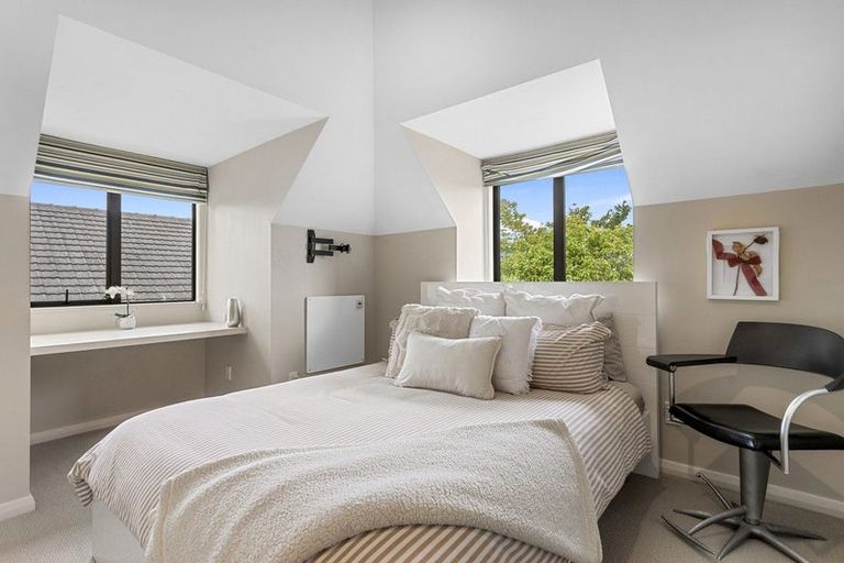 Photo of property in 177 Blighs Road, Strowan, Christchurch, 8052