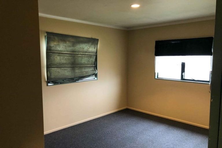 Photo of property in 39 Makora Road, Massey, Auckland, 0614