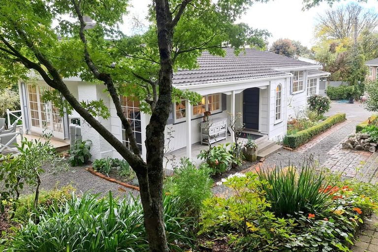 Photo of property in 6a Terrace End, Lansdowne, Masterton, 5810