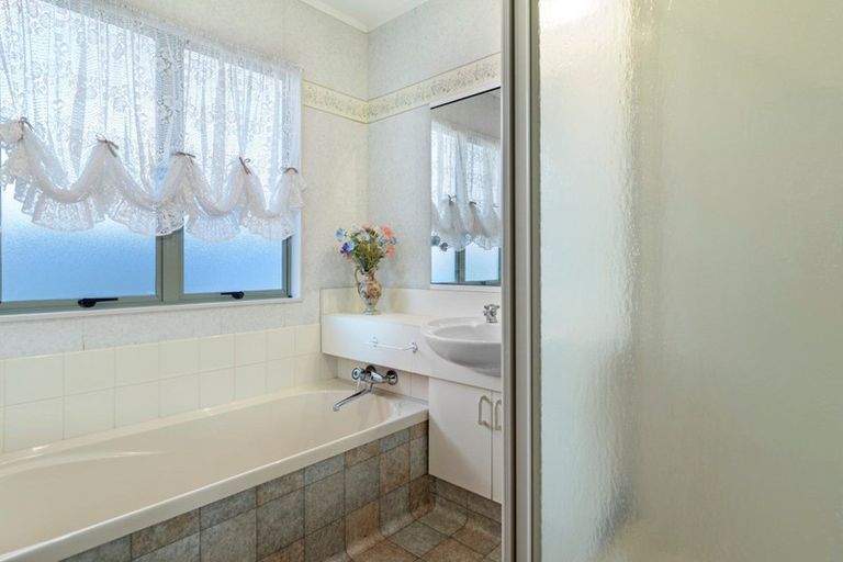 Photo of property in 1392c Cameron Road, Greerton, Tauranga, 3112