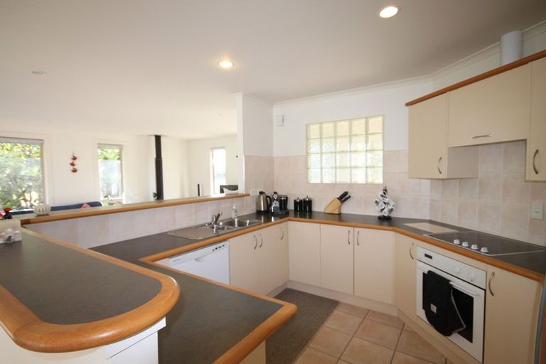 Photo of property in 9 Winderton Way, Pauanui, Hikuai, 3579