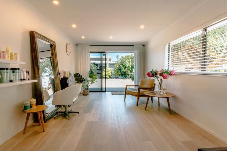 Photo of property in 16 Tomika Crescent, Papamoa Beach, Papamoa, 3118