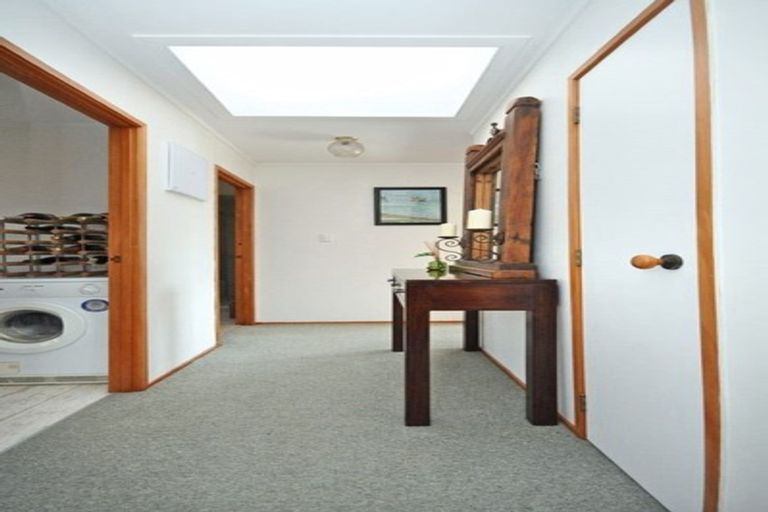 Photo of property in 1/18 Manuwai Road, Torbay, Auckland, 0630